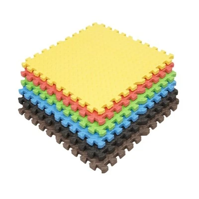Blokujące się maty podłogowe z puzzlami